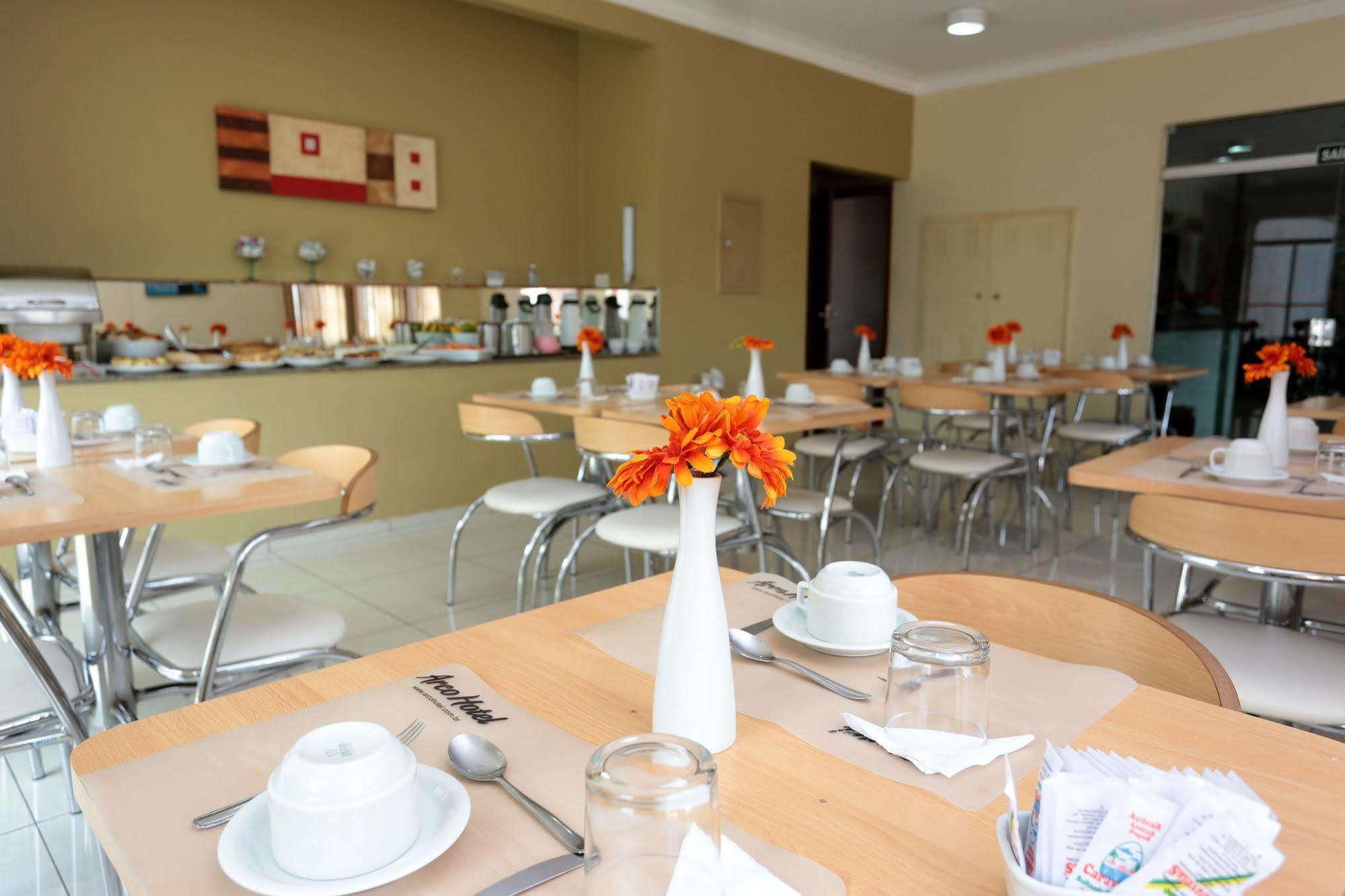 Agua Branca Park Hotel Araçatuba 外观 照片